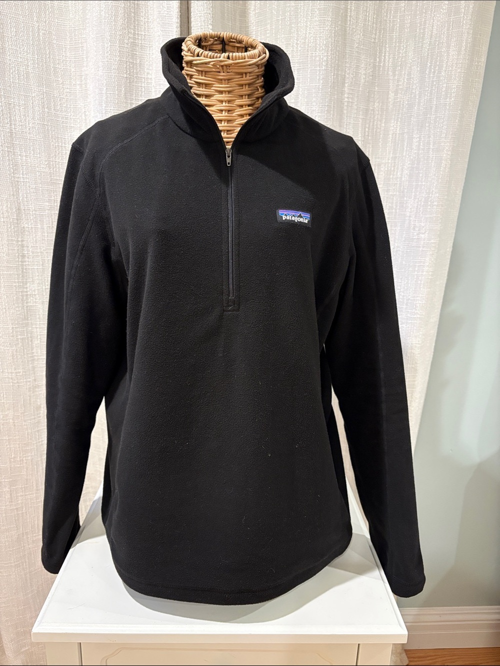 Patagonia Black Women’s Half-Zip Fleece Pullover